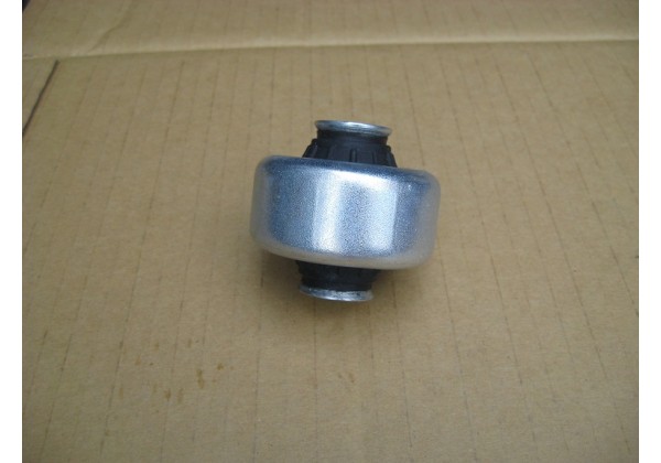 Сайлентблок ричага Renault Megane II, Scenic II, Kangoo II, задний, 8200041166